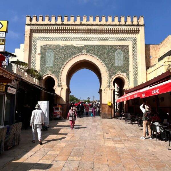 Bleu gate